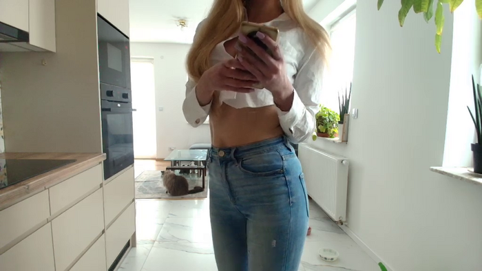 Lena6996