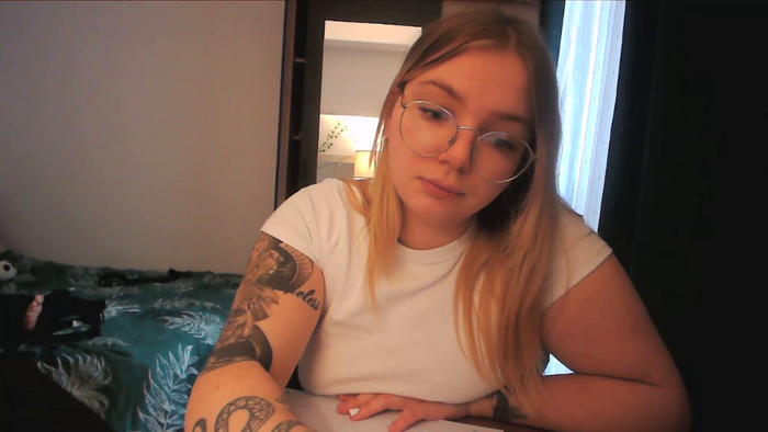 _Blondiebaby_