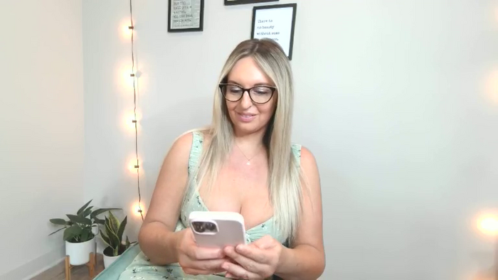 AlisonHomeAlone