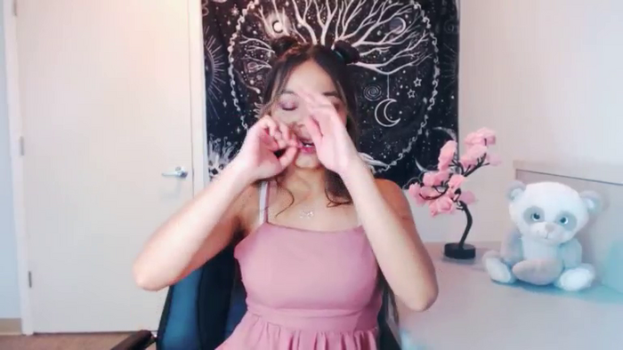 SweetSky77