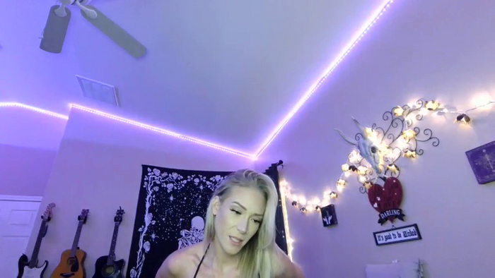 Lexxi_Rae