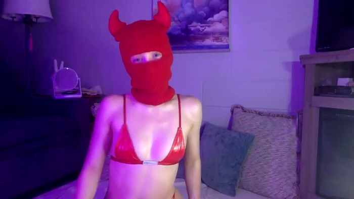 AlyzaFox