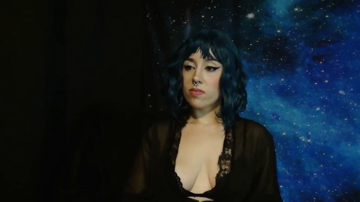 MissVikkiBlue