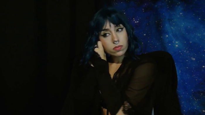 MissVikkiBlue