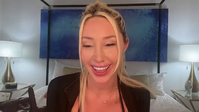 AmandaAndrewsxx