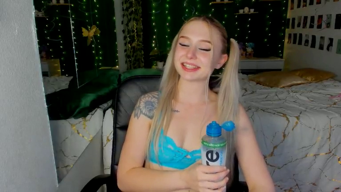 LillyBrooks