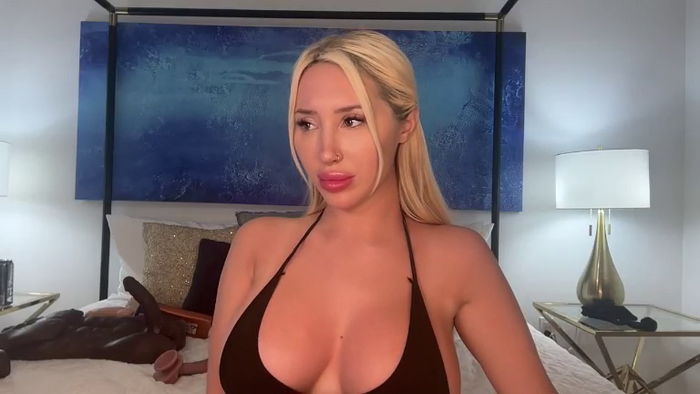 AmandaAndrewsxx
