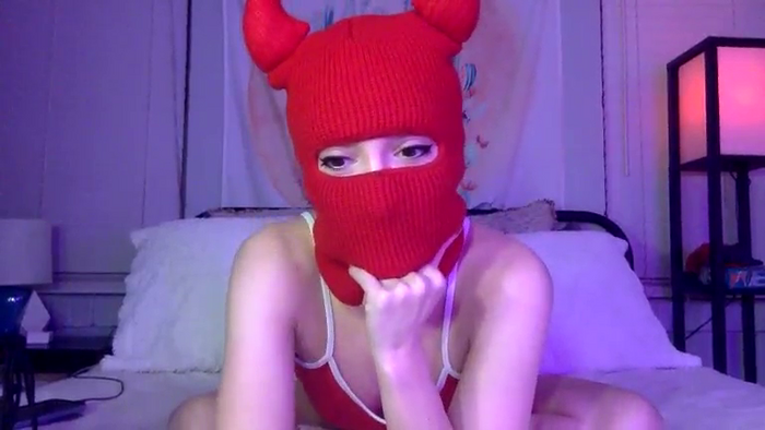 AlyzaFox