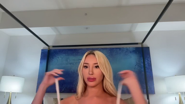 AmandaAndrewsxx