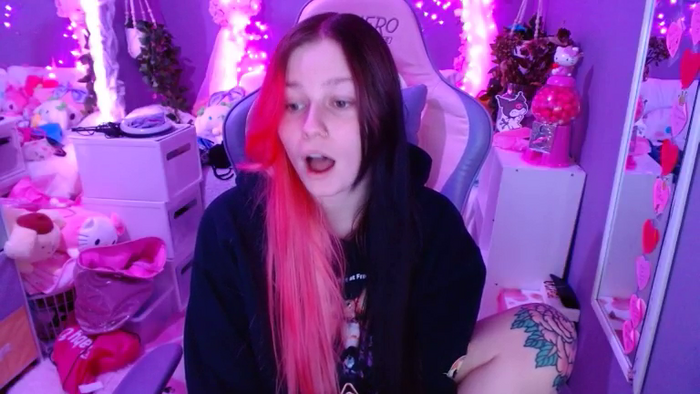 Angelina_Glass