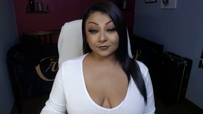 Eva_Lynn