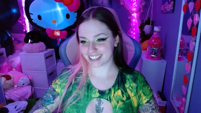 Angelina_Glass