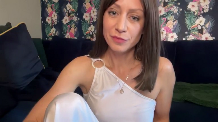 MiaBOOTYQueen