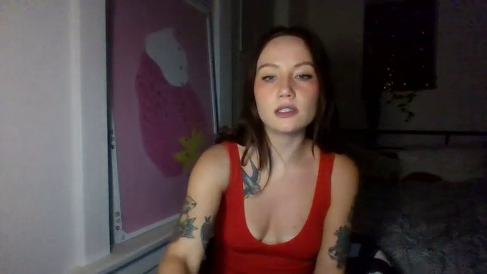 MiaHolland