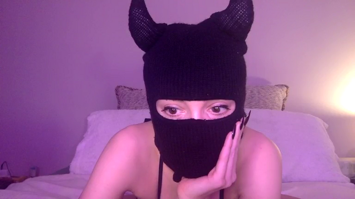 AlyzaFox