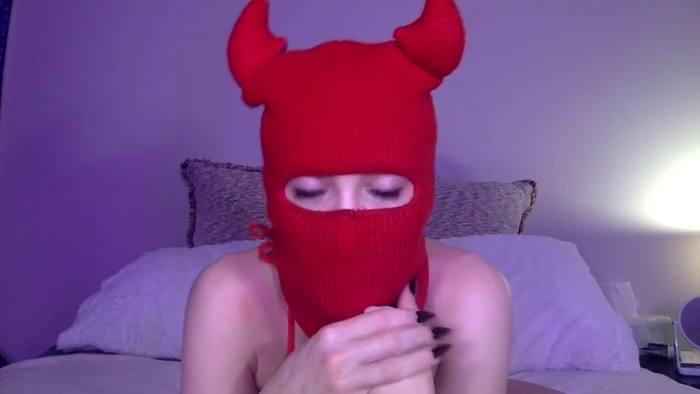 AlyzaFox