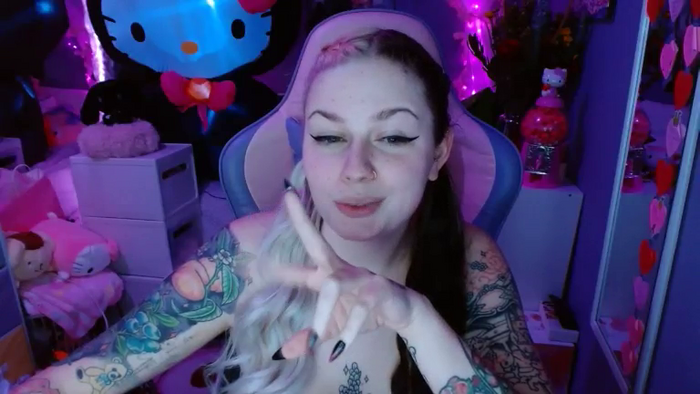 Angelina_Glass
