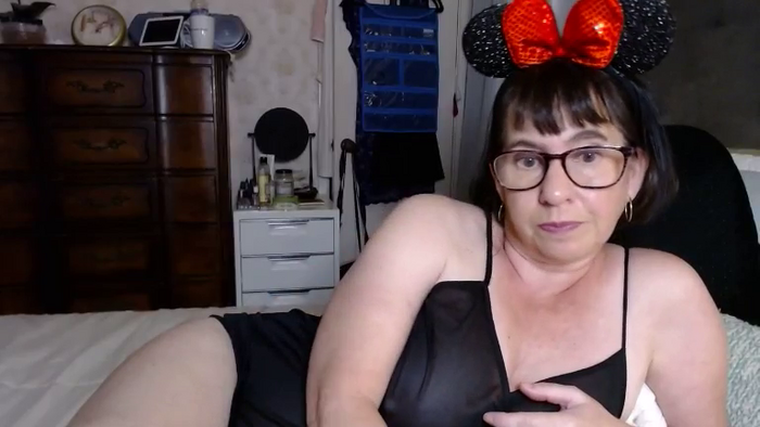Luscious_Linda