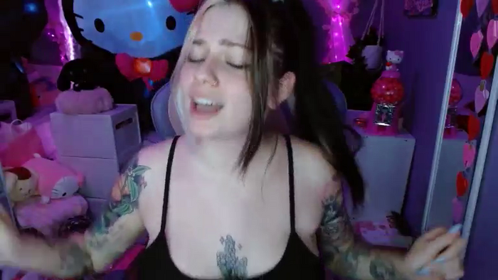 Angelina_Glass