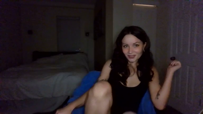MiaHolland