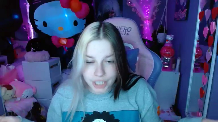 Angelina_Glass