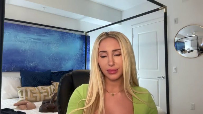 AmandaAndrewsxx