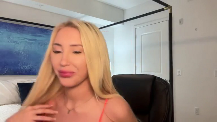 AmandaAndrewsxx