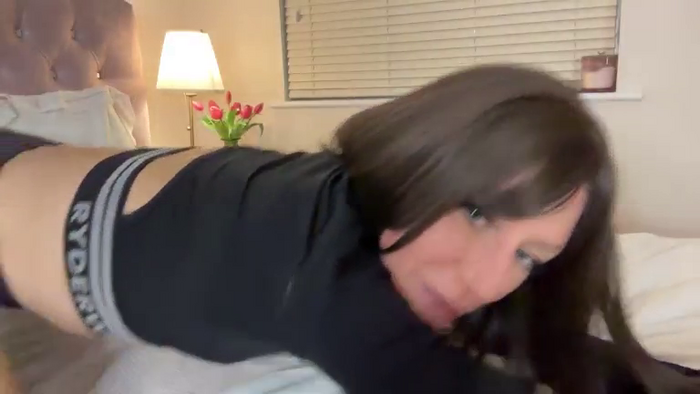 MiaBOOTYQueen