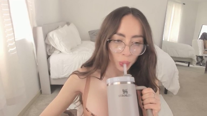 QueenChloeXO
