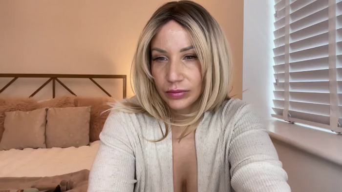 VivianUK