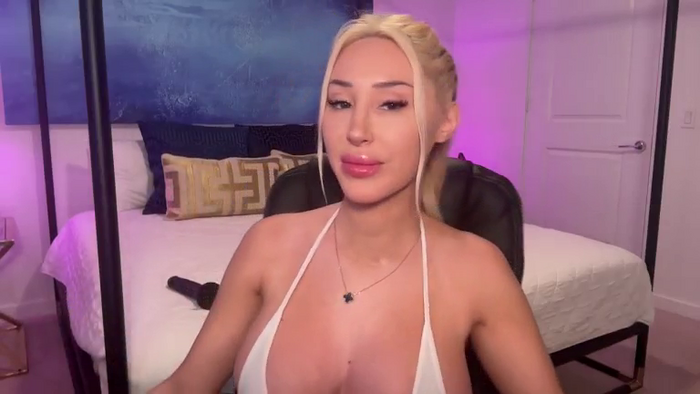 AmandaAndrewsxx