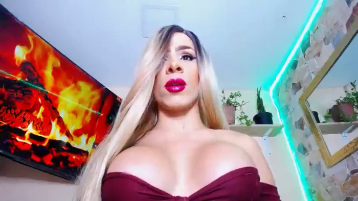 DahyanaEvanz