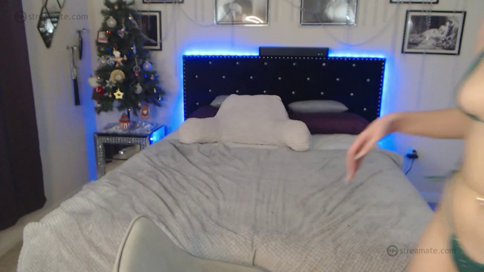 Stassie_Jones