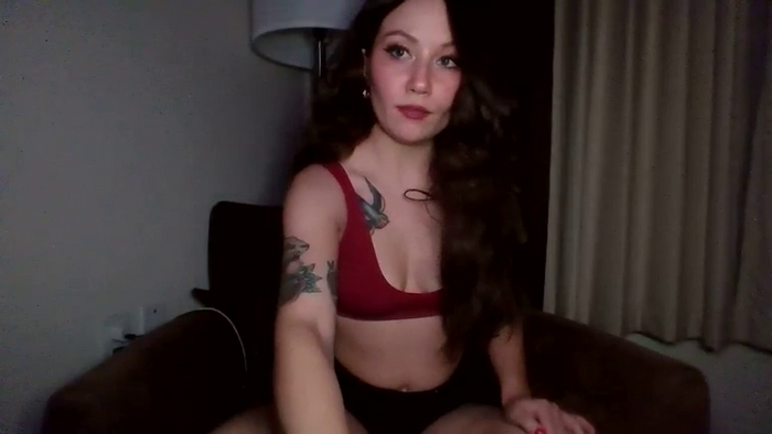 MiaHolland