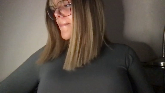 MistressLouUK