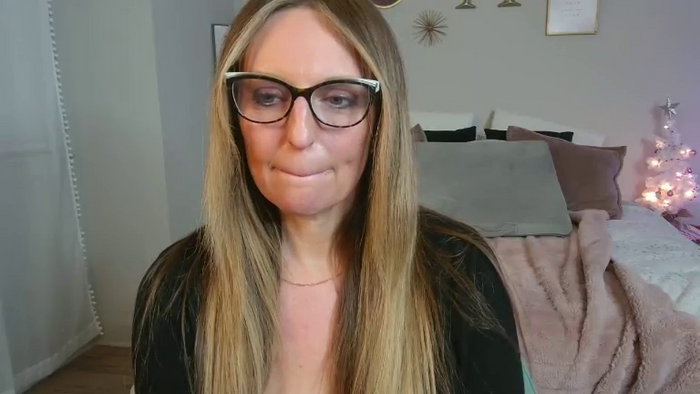 AlisonHomeAlone