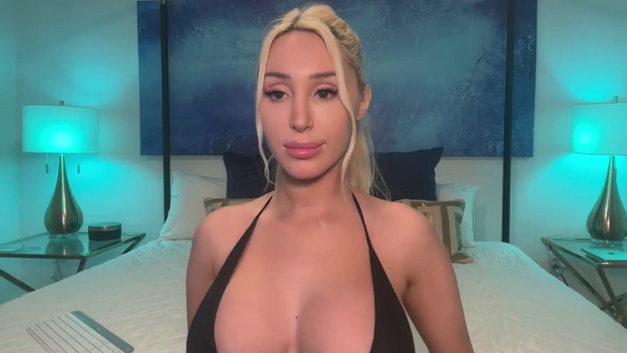AmandaAndrewsxx