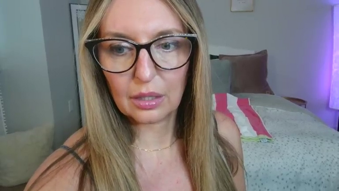 AlisonHomeAlone