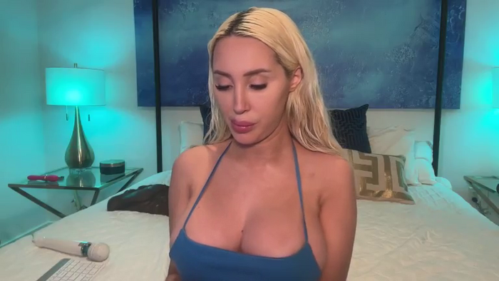 AmandaAndrewsxx