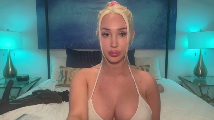 AmandaAndrewsxx