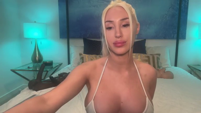 AmandaAndrewsxx