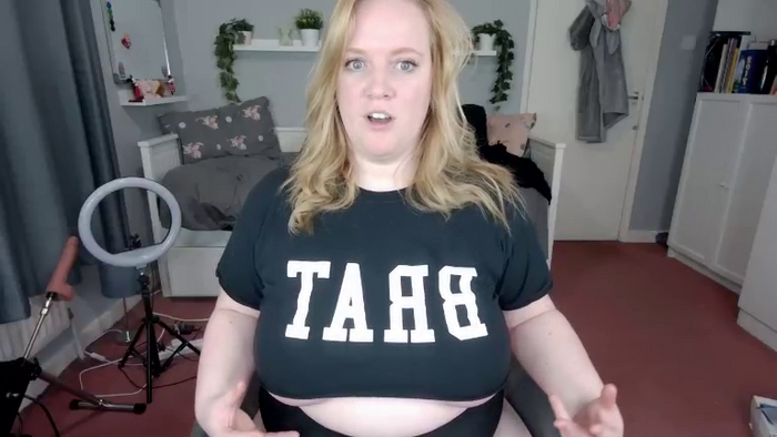 Julie_Bliss