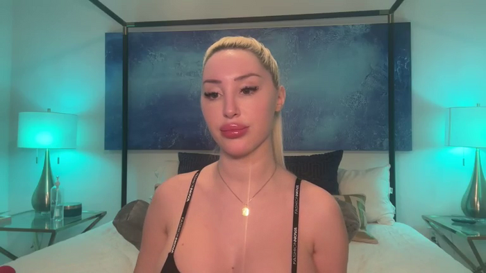 AmandaAndrewsxx