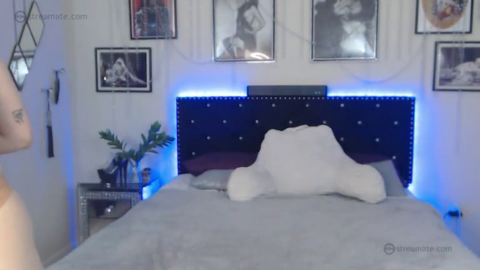 Stassie_Jones