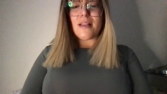 MistressLouUK