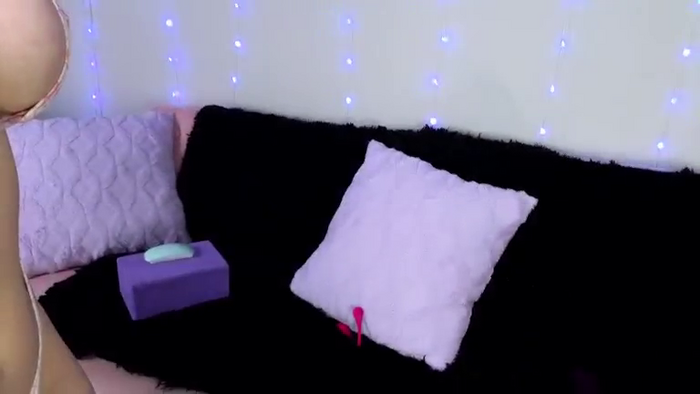 peachypeachiz
