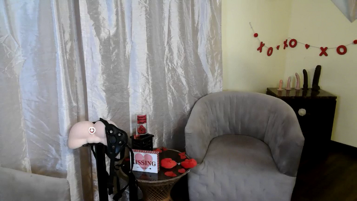 GoddessFoxxiSilk