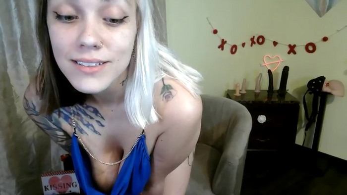 GoddessFoxxiSilk