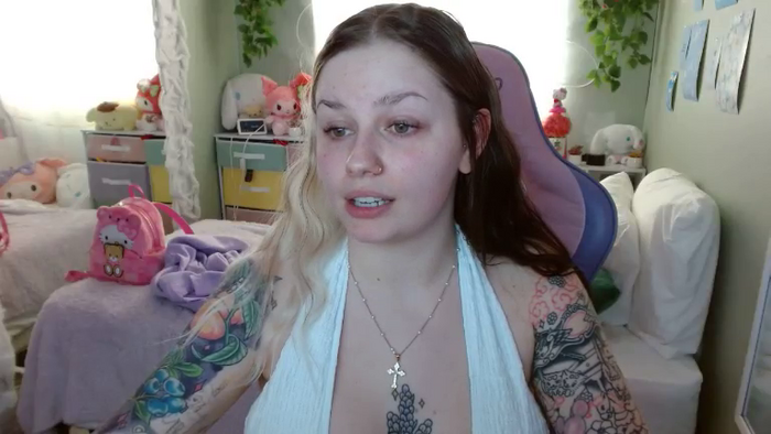 Angelina_Glass