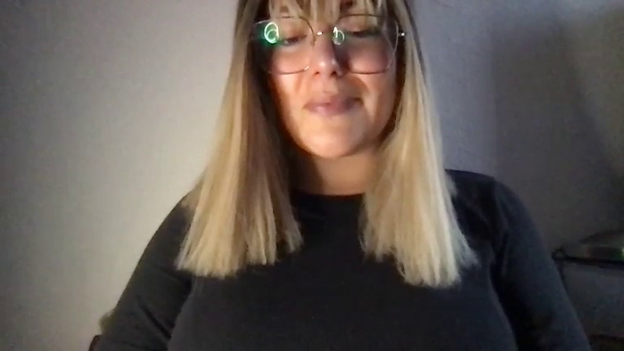 MistressLouUK